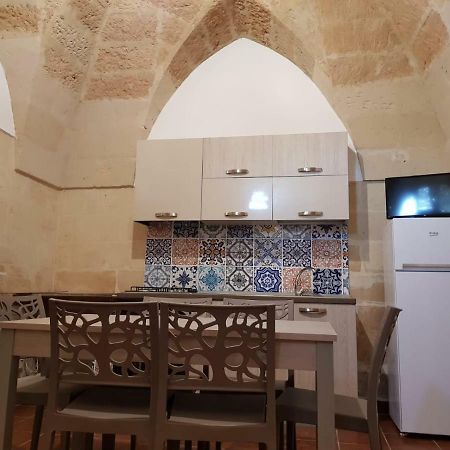 Volte Stellate Appartamento Lecce Esterno foto